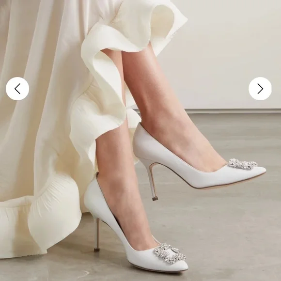 Manolo Blahnik leather Hangisi 90 crystal-embellished white pumps size 40 - Picture 12 of 13